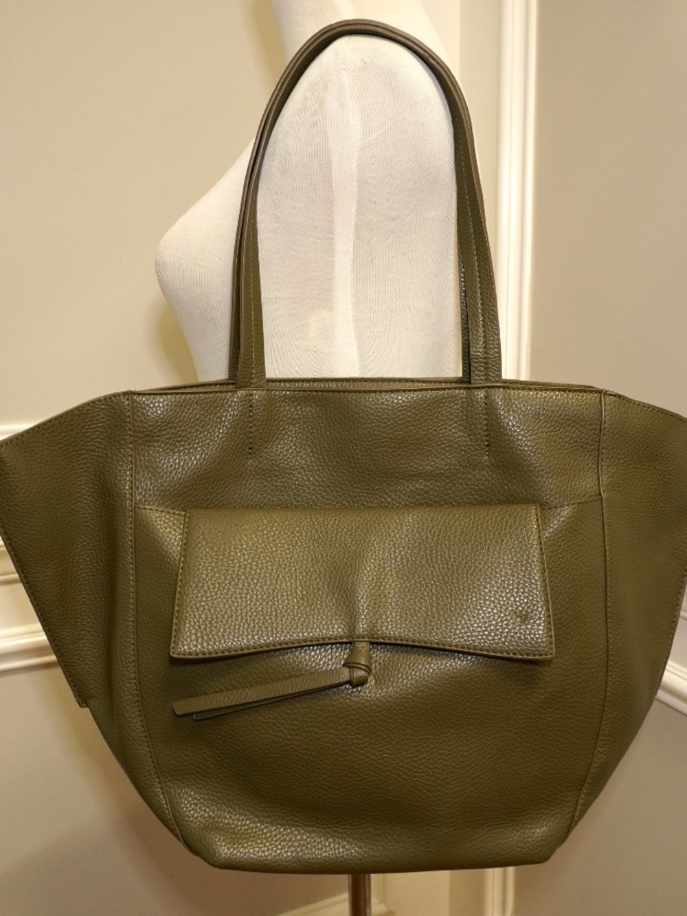 ANTHROPOLOGIE CELESTE TOTE BAG OLIVE GREEN, with an additional crossbody bag